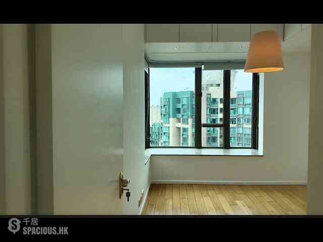 Shek Tong Tsui - The Belcher's Phase 1 Block 2 10