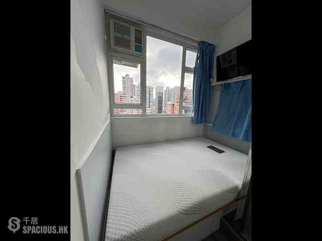 Mong Kok - Wing Tak Building 04