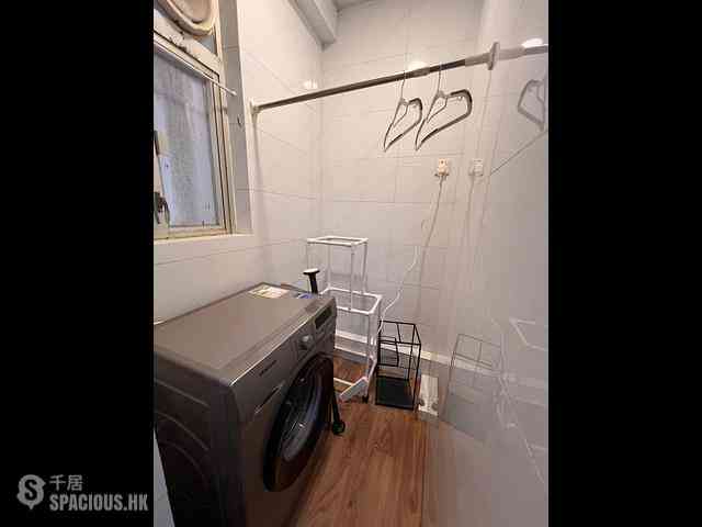 Mong Kok - Bell House 08
