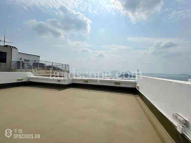 Chung Hom Kok - Coral Villas 03