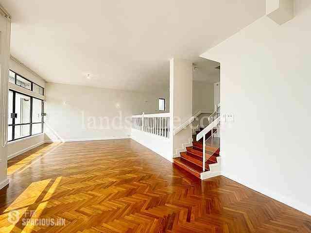 Chung Hom Kok - Coral Villas 04