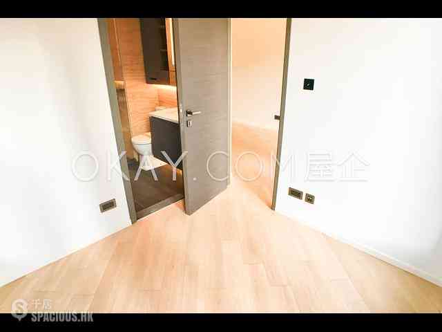 Sai Ying Pun - Artisan House 02