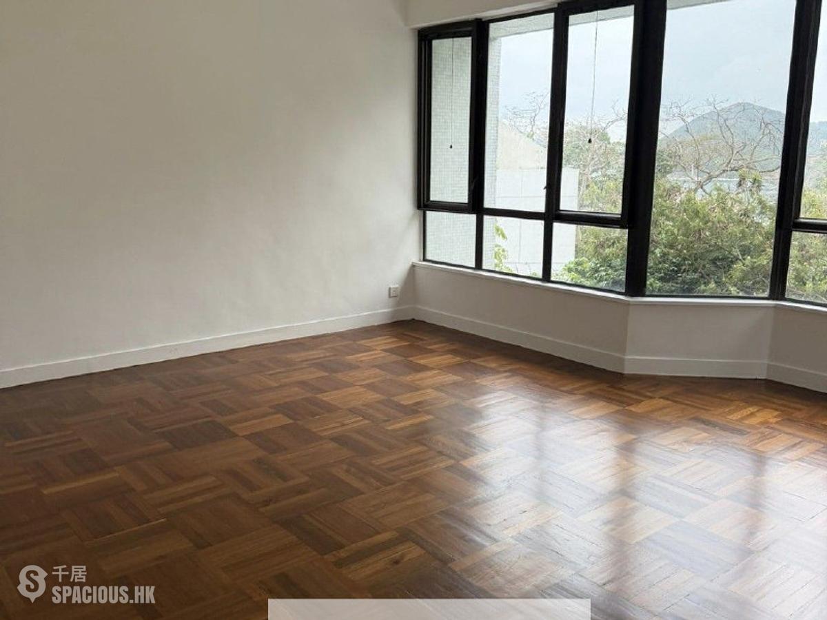 Repulse Bay - Burnside Estate 01
