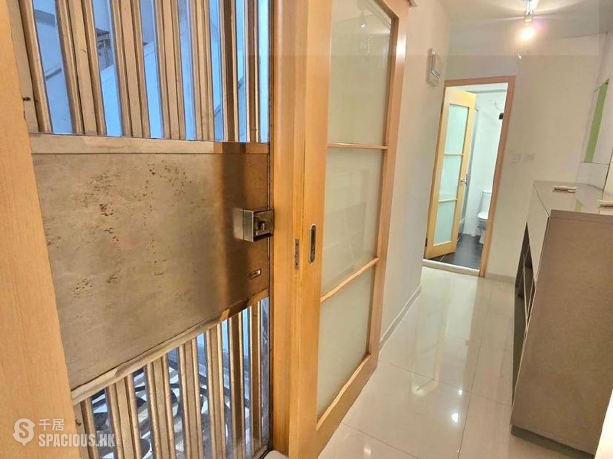 Happy Valley - 4, Shing Ping Street 01