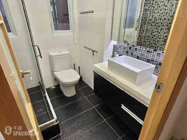 Happy Valley - 4, Shing Ping Street 05