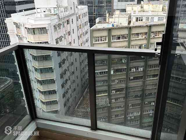Wan Chai - L' Wanchai 07