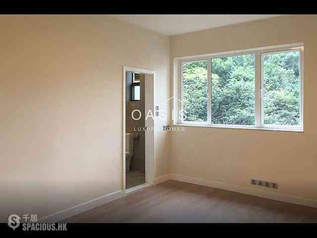 Stubbs Road - Leon Court 04