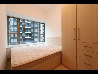 Wan Chai - The Zenith Phase 1 Block 2 06