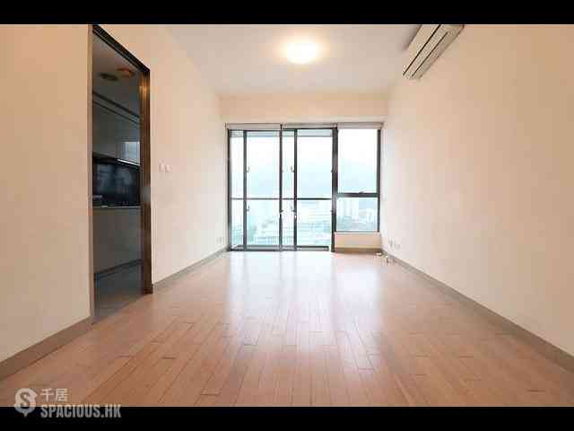Wan Chai - The Oakhill 01
