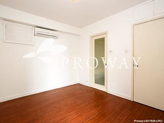 Tai Hang - Ronsdale Garden Block 2 06