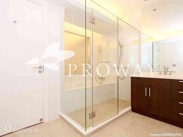 Mid Levels Central - Kam Yuen Mansion 06