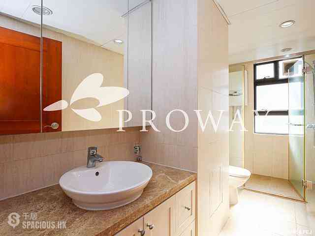 Mid Levels Central - Estoril Court 12
