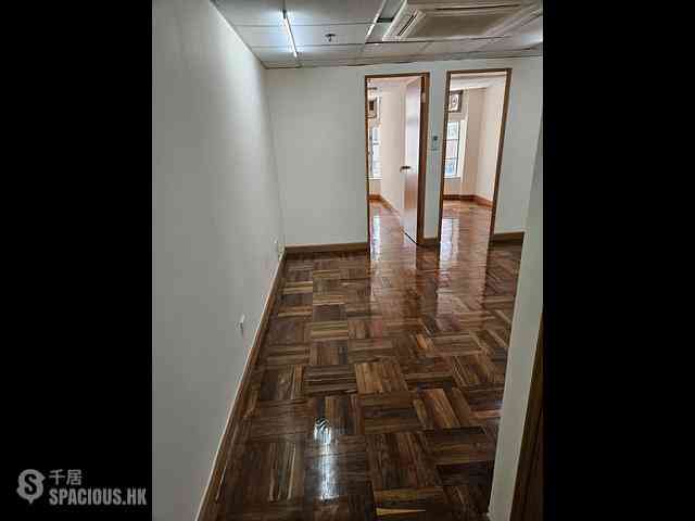 Sheung Wan - HANG LOK BUILDING 02