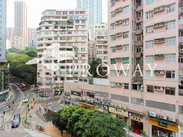 Sai Ying Pun - Sun Luen Building 02