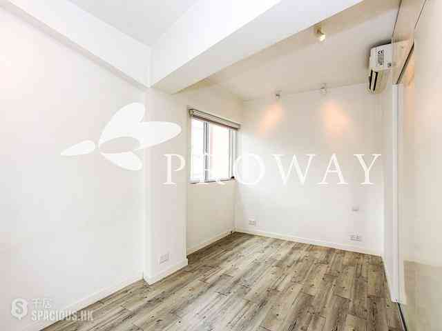 Sai Ying Pun - Sun Luen Building 04