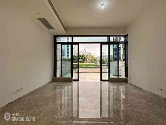 Kam Tin - Crescent Green House 02