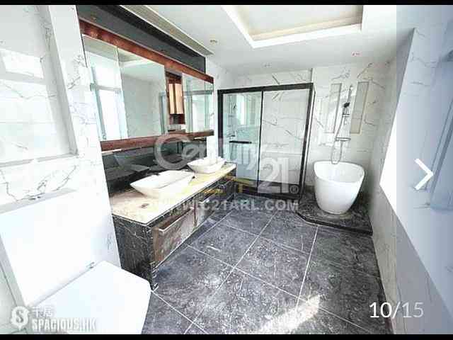 Wong Chuk Hang - Marinella 10