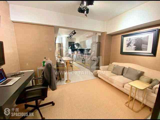 Central - 59-61, Wellington Street 08