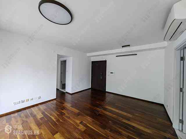 Soho - Centrestage Block 2 10