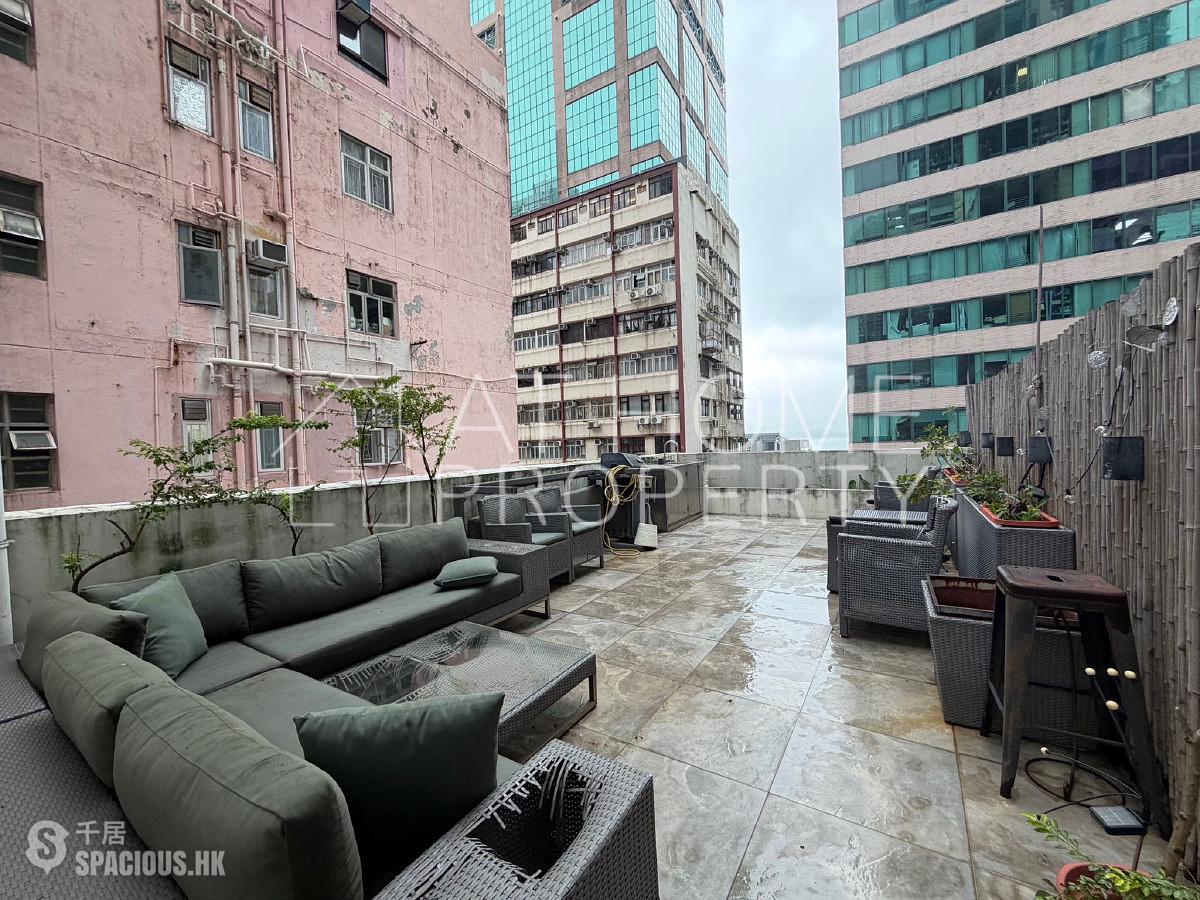 Sheung Wan - Kam Chuen Building 01