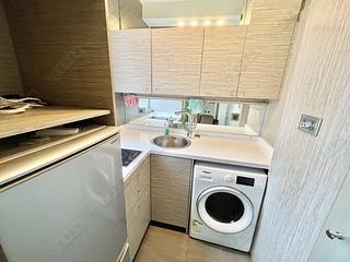 Mid Levels West - Bonham Court 03