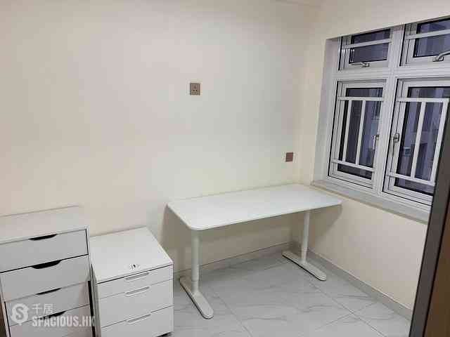 Wan Chai - Johnston Building 10