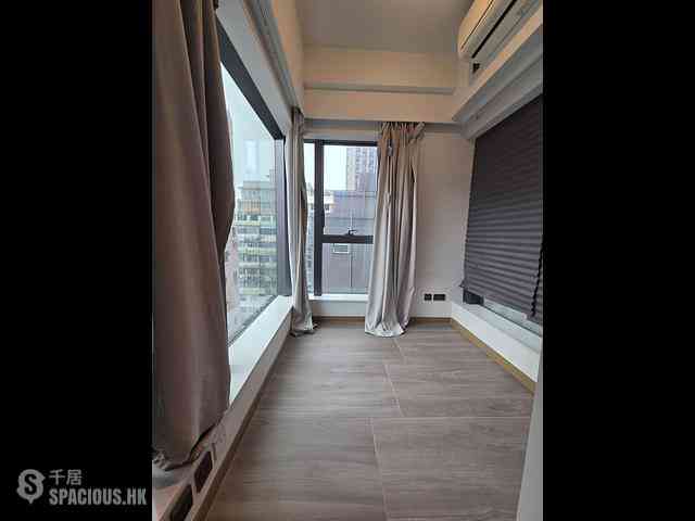 Sai Ying Pun - One・Artlane 10