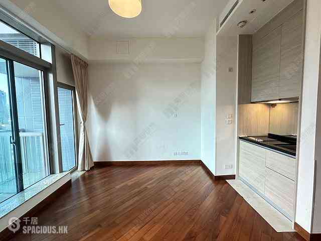 Wan Chai - The Avenue Phase 2 Block 2 12