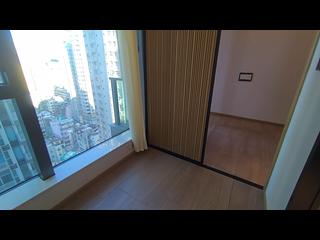 Sai Ying Pun - Two・Artlane 04