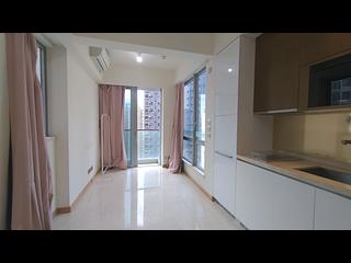 Sai Ying Pun - 63, Pokfulam 03