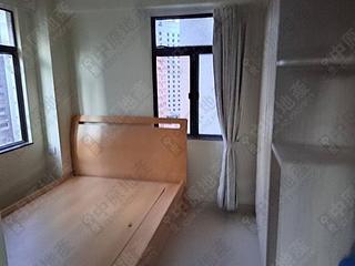 Wan Chai - Sam Yuen Mansion 09