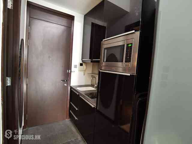 Wan Chai - J Residence 06