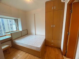 Wan Chai - The Zenith Phase 1 Block 3 02