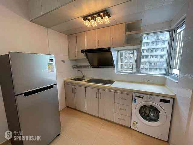Kennedy Town - Shun Fai Building 02