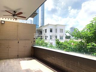 Happy Valley - Sanitarian Apartments 11