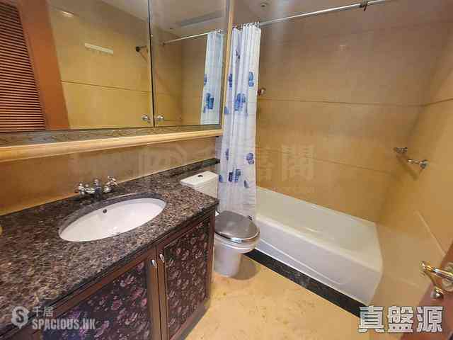 West Kowloon - The Arch Moon Tower (Block 2A) 07