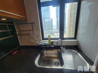 West Kowloon - The Arch Moon Tower (Block 2A) 09
