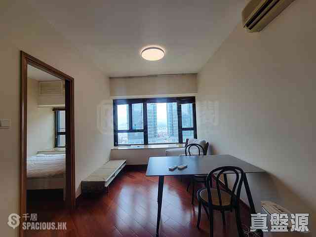 West Kowloon - The Arch Moon Tower (Block 2A) 05