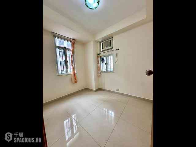 Kennedy Town - Pearl Court 10