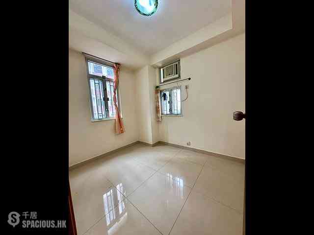 Kennedy Town - Pearl Court 11