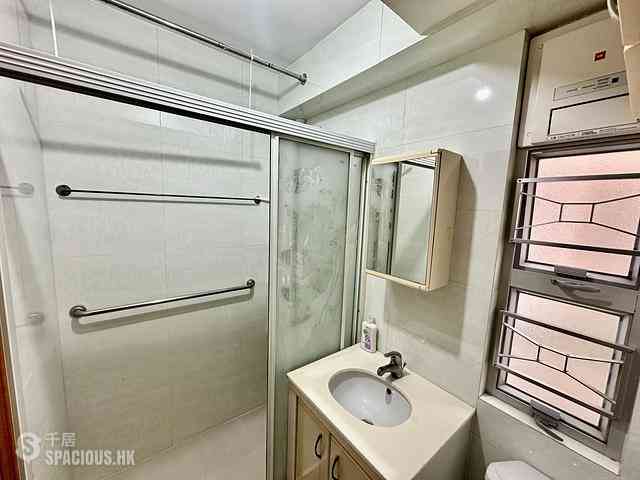 Kennedy Town - Pearl Court 15