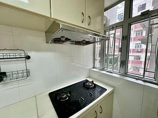 Kennedy Town - Pearl Court 08