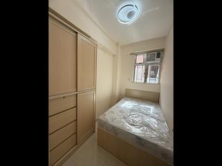 Wan Chai - On On Mansion 13