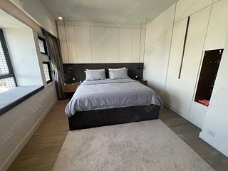 Mid Levels Central - Birchwood Place 05
