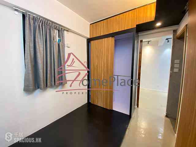 Sheung Wan - Tai Wing House 06