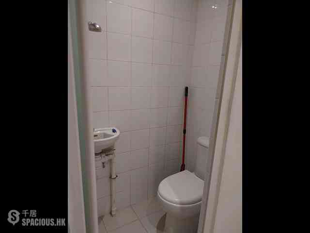 North Point - Fleur Pavilia Tower 2 06