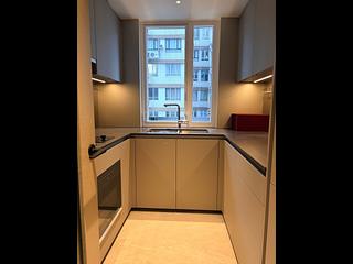 Wan Chai - 33 Kennedy Road 04