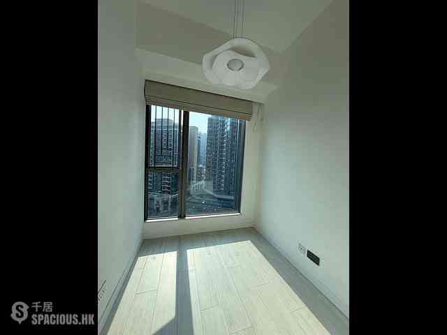 Tseung Kwan O - Twin Peaks 03