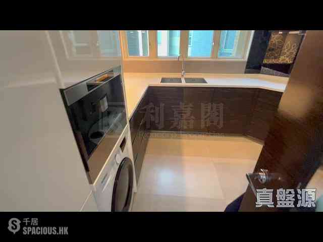 Tai Kok Tsui - Shining Heights 13