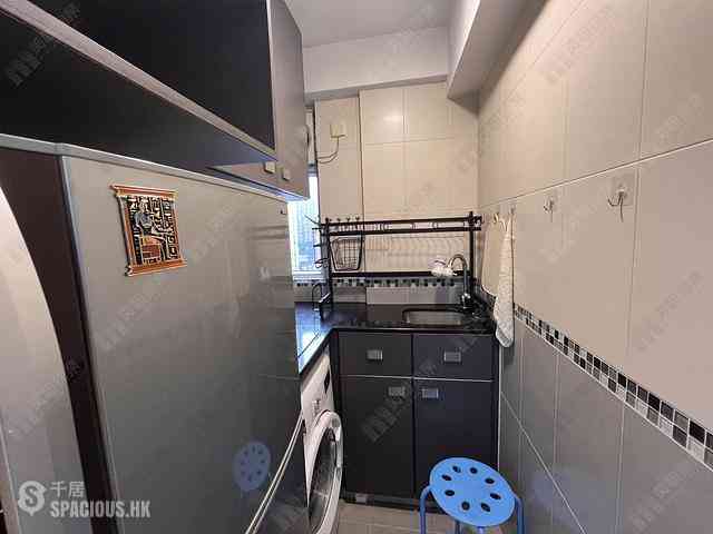 Kennedy Town - Smithfield Terrace Block A 02